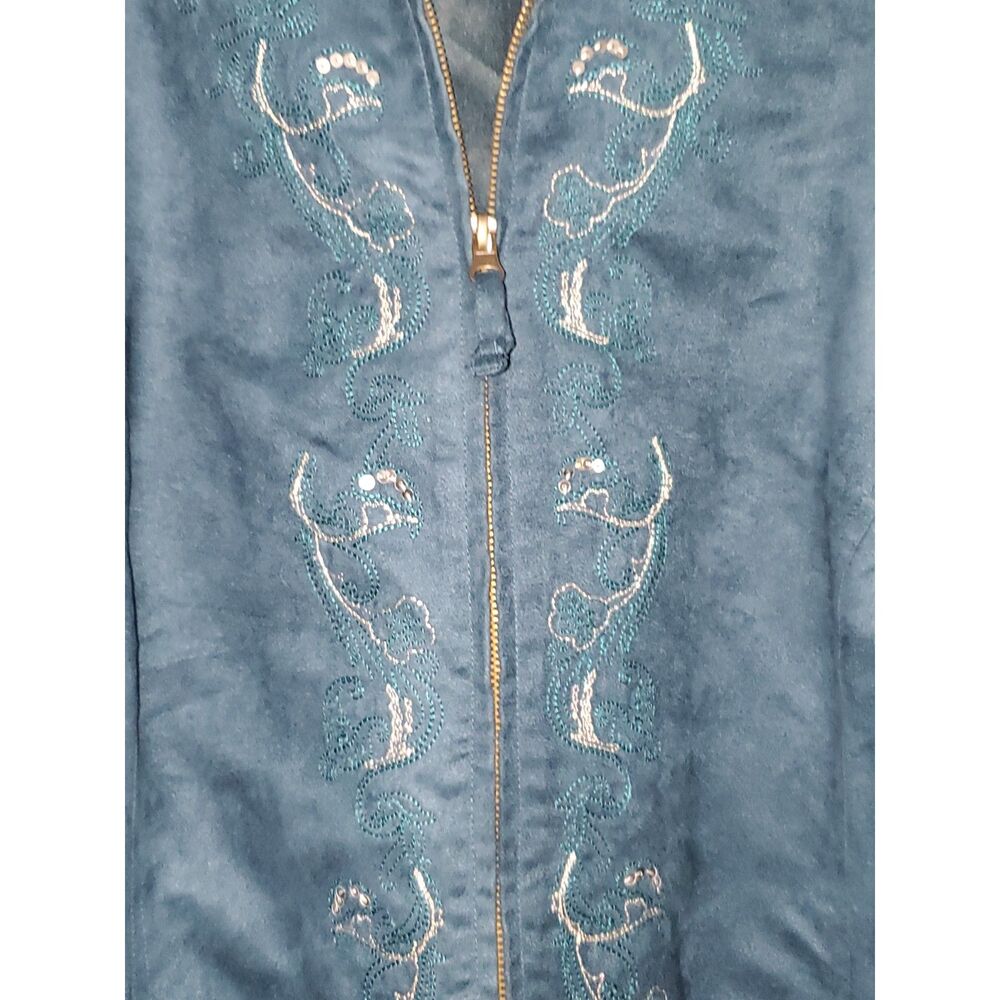 An Essentials Women's Plus Sized Shacket Faux Sue… - image 2